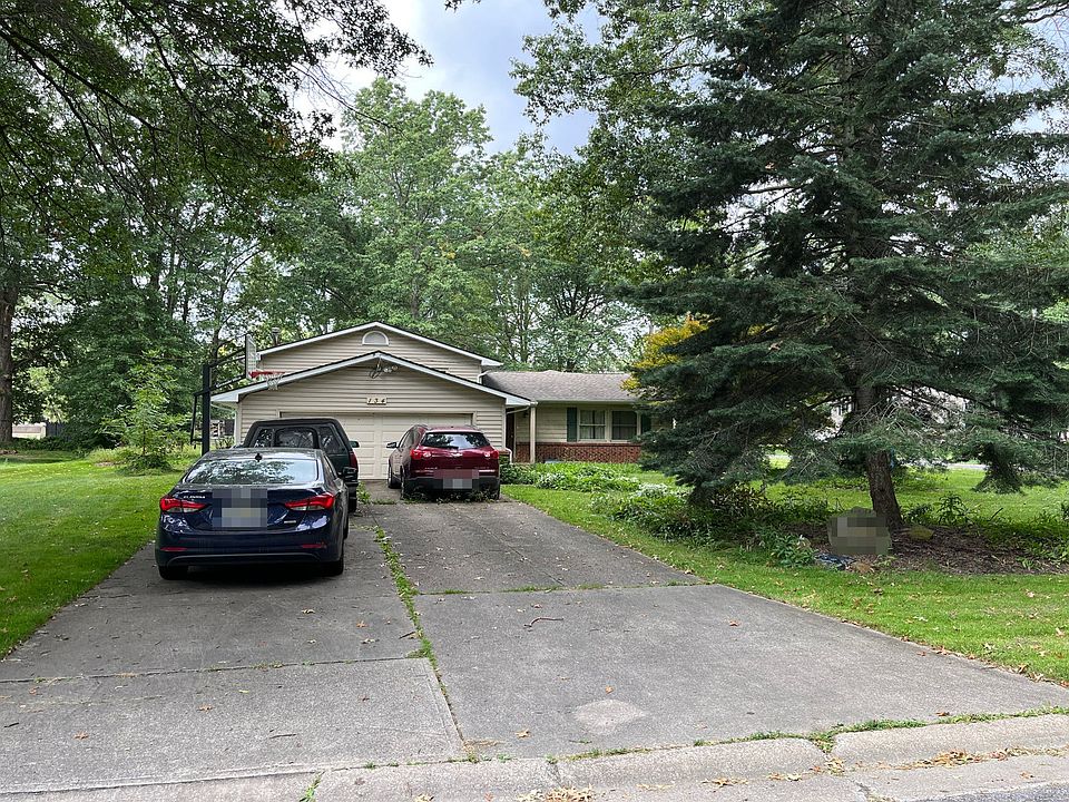 1st image of 134 Bayberry Dr