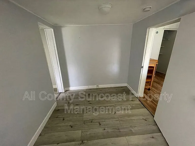 1830 27th Ave N #E — Photo 5