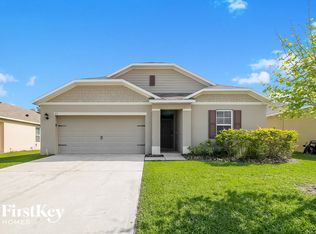 107 Fall Glo Rd, Winter Haven, FL 33880