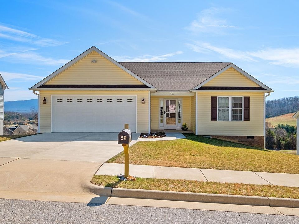1st image of 26 McIlwee Ln