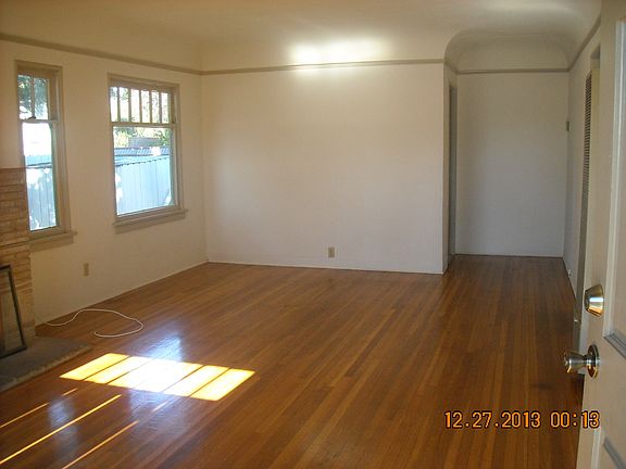 2nd image of 1304 Diamond St
