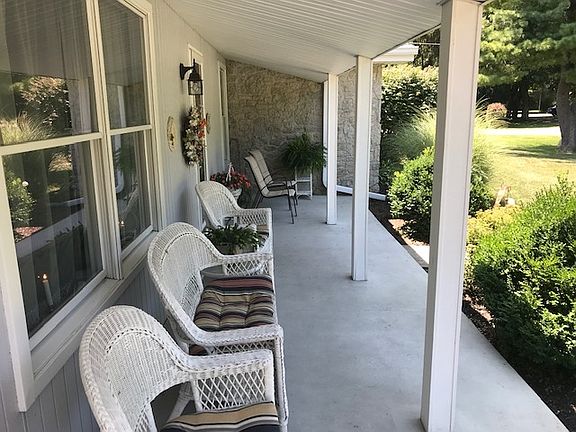 4th image of 8013 W South Dr