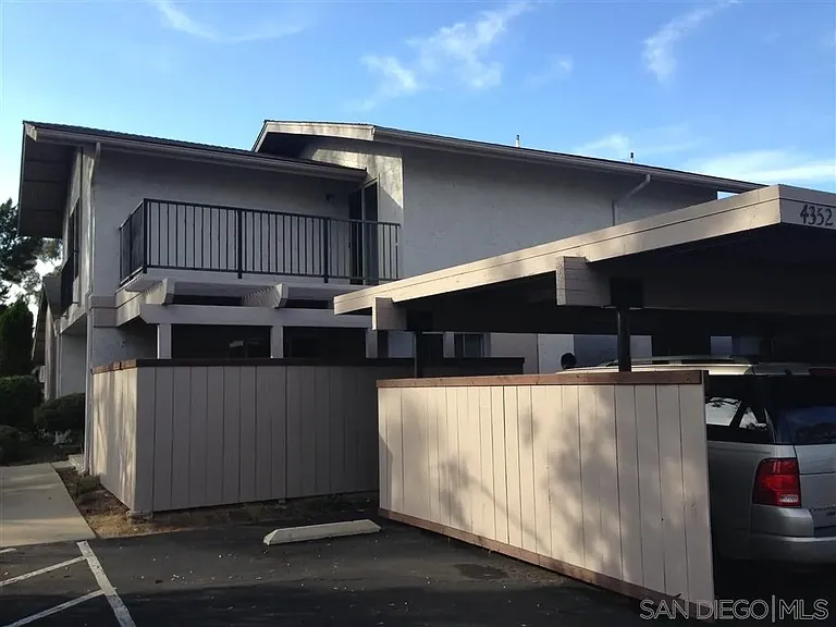 4354 Vision Dr — Photo 2