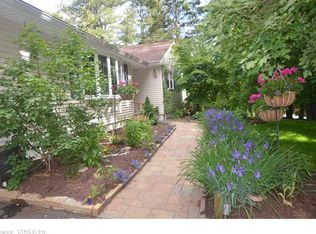 21 Wilford Rd, North Branford, CT 06471