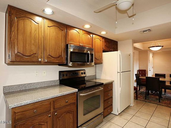 4th image of 12222 N PARADISE VILLAGE Parkway #333