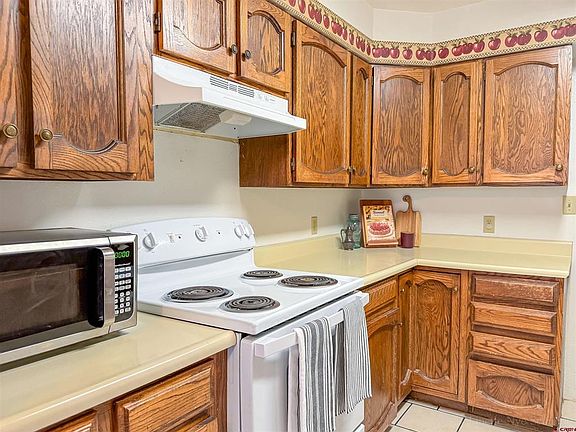 5th image of 2204 East Drive