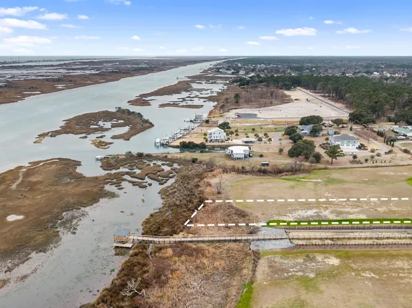 106 S Glimmering Pass, Hampstead, NC 28443