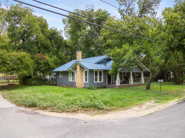 601 S Austin St, De Leon, TX 76444