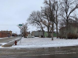 701 E 1st St, Webster, SD 57274