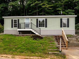 13 Trail St, Franklin, NH 03235
