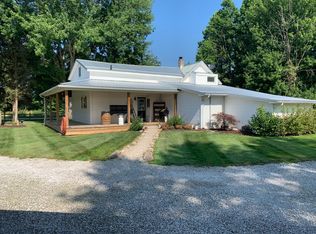 14913 Indian Hollow Rd, Grafton, OH 44044