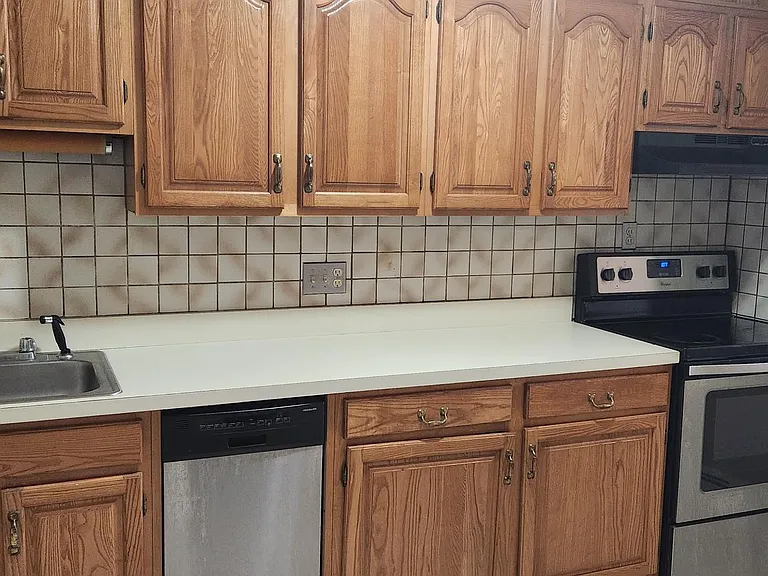 400 Savin Hill Ave #28 — Photo 2