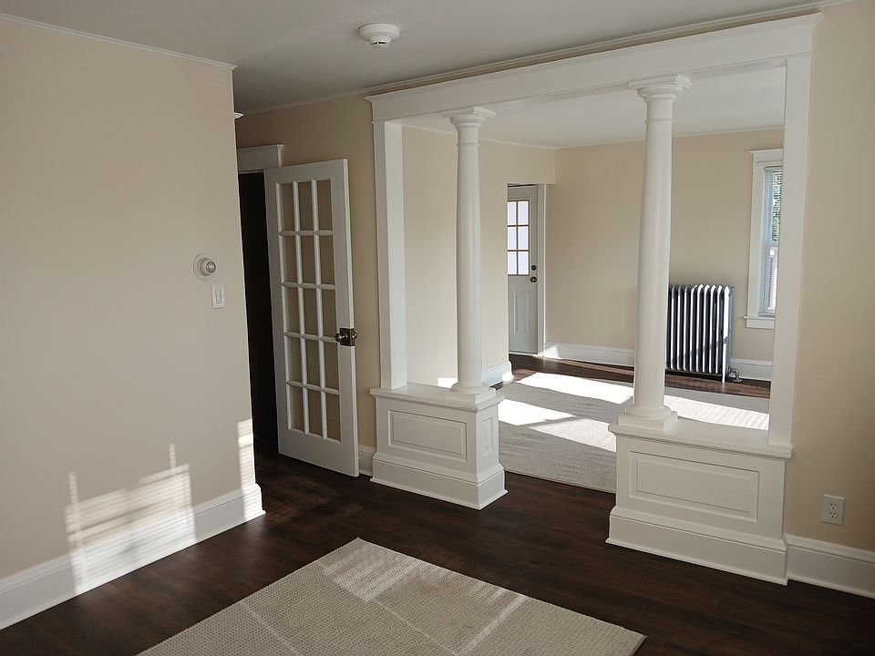 1st image of 845 W Berwick St APT A