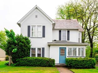 337 3rd St NW, New Philadelphia, OH 44663
