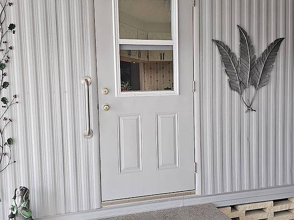 3rd image of 1470 Cactus Dr