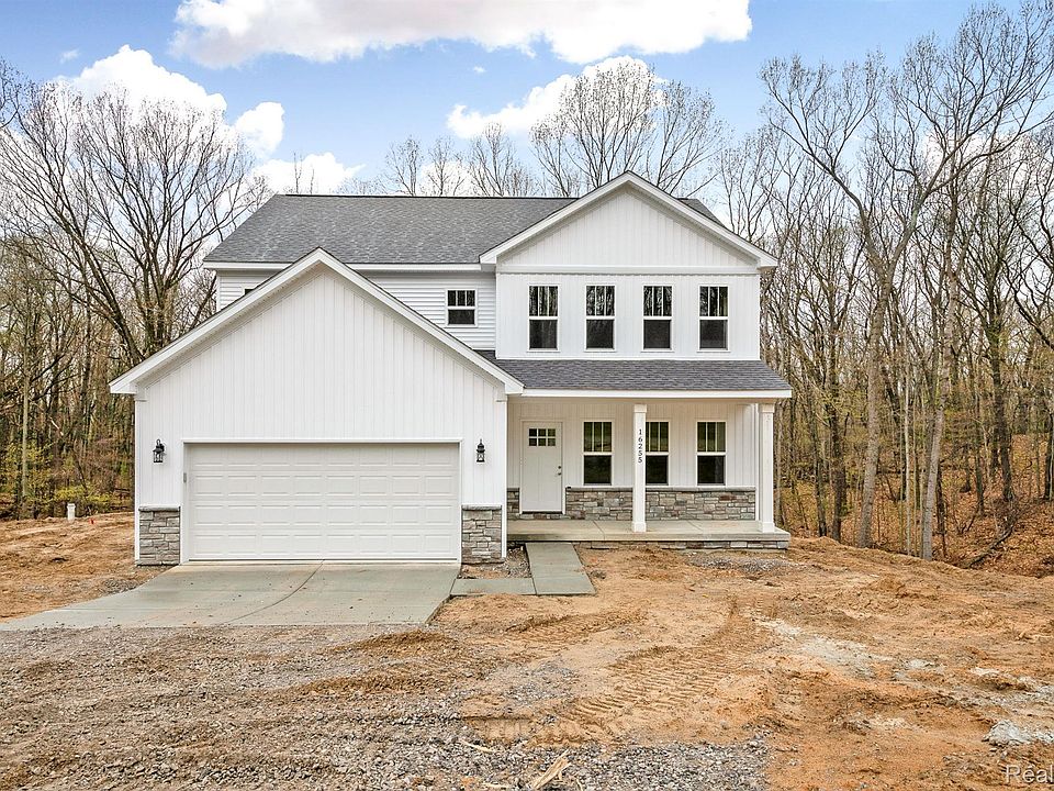 1st image of 16255 Catalpa Way