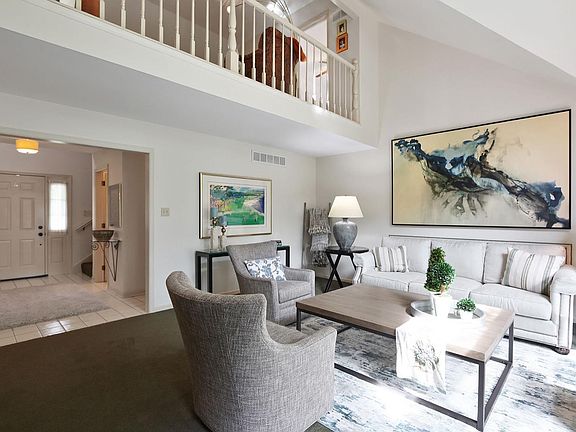 4th image of 10057 Belmont Ct