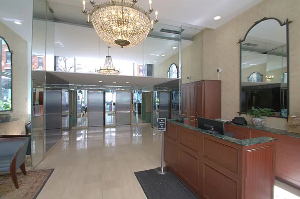 Rented by Corcoran | media 23