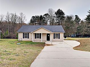 2541 Pine Bark Ct, Gastonia, NC 28052