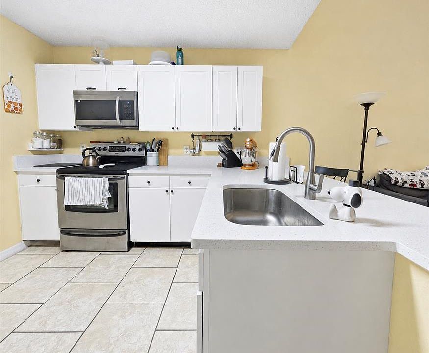 1st image of 12718 WOOD TRAIL BOULEVARD