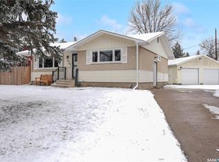 60 Empress DRIVE, Regina, SK S4T 6M5