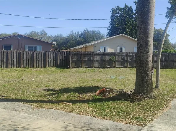 5825 Fillmore St, Hollywood, FL 33021