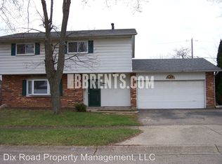 4430 Procuniar Dr, Dayton, OH 45424