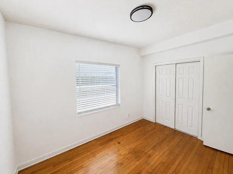 2648 Dellwood Ave #2 — Photo 5