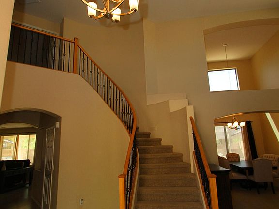 3rd image of 10411 W Edgemont Dr