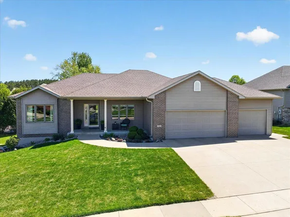 5236 Southern Ridge Ln SW, Rochester, MN 55902