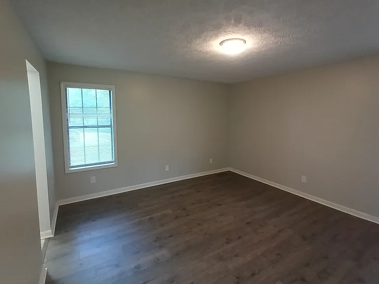 55 Clement Dr — Photo 10