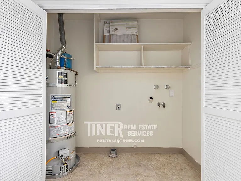 8708 Bluff Ln — Photo 12