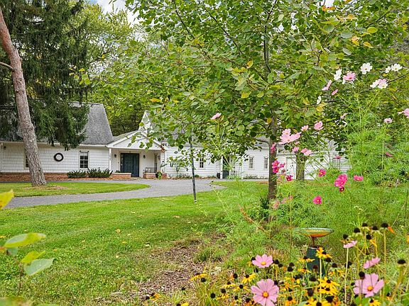 3rd image of 1425 East Fairy Chasm ROAD