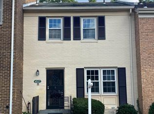 4517 Pinecrest Heights Dr, Annandale, VA 22003