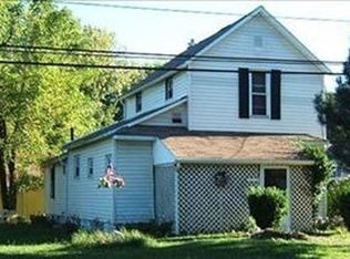 1936 Springfield Lake Blvd, Akron, OH 44312