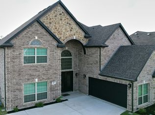 105 Wild River Ct, Desoto, TX