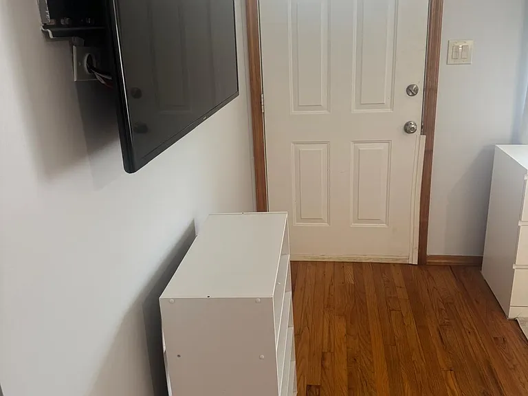 40 Hemlock Ln — Photo 2