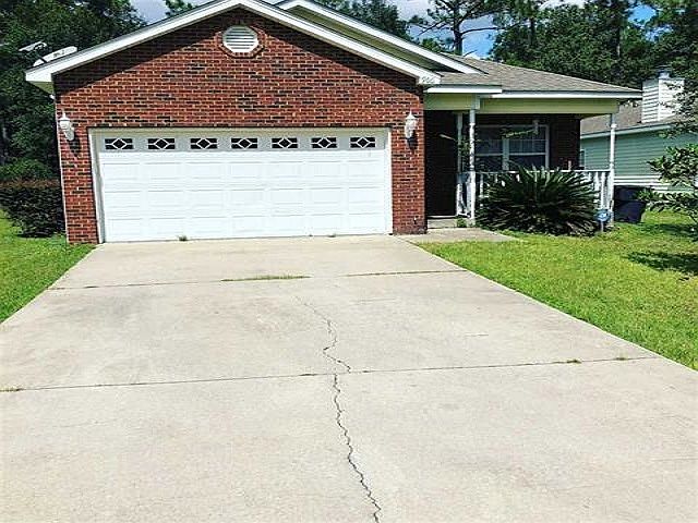 1st image of 966 Crawfordville Trce
