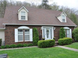 675 Country Estates Rd, Danville, WV 25053