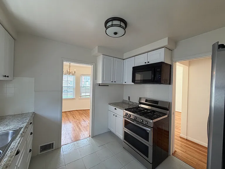 3333 Dudley St — Photo 9