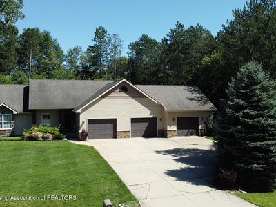 7200 Hidden Lake Dr W, Perry, MI, 48872