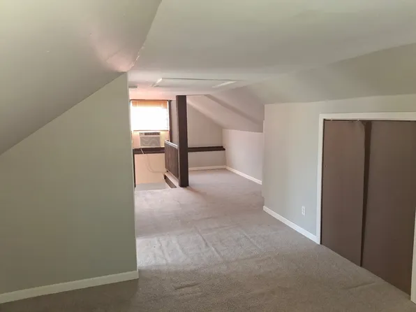 101 N 12th St, Belleville, IL 62220