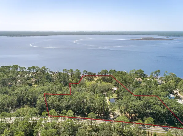 1945 Surf Rd, Panacea, FL 32346