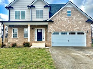 1638 Autumn Dr, Clarksville, TN 37042