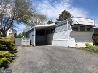 1 Crystal Ave, Ephrata, PA 17522
