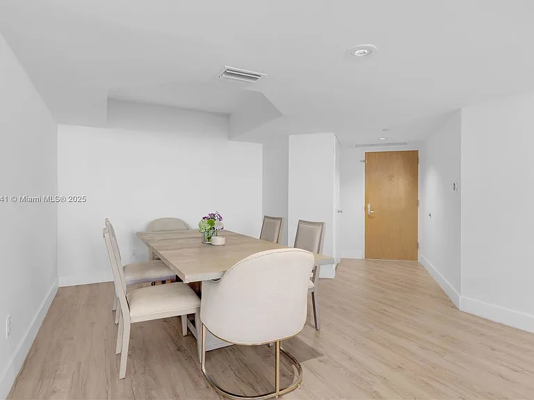 21055 Yacht Club Dr #2203 — Photo 12
