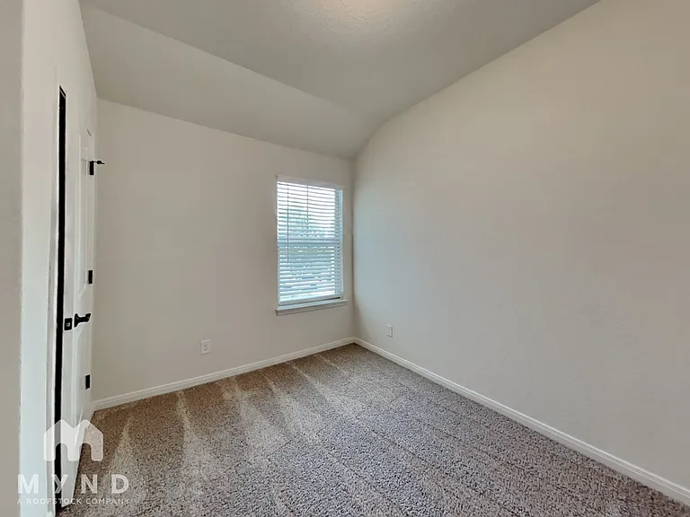 2230 Sandlewood Cv #102 — Photo 11