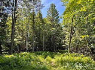 Chvala Rd, Manistique, MI 49854