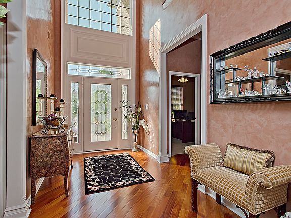 Dramatic 2-Story Entry w/ Etched Glass Door