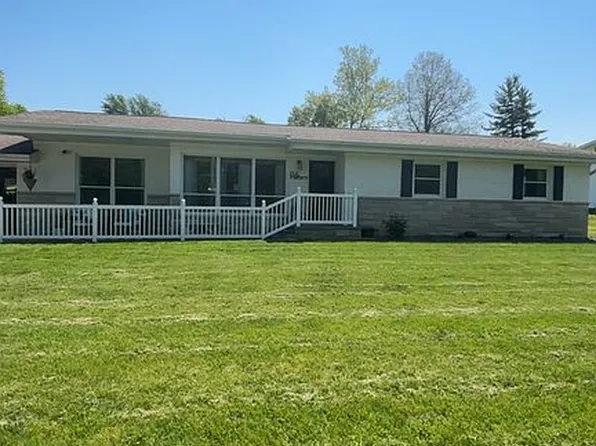 5 Morningside Dr, Washington, IN 47501